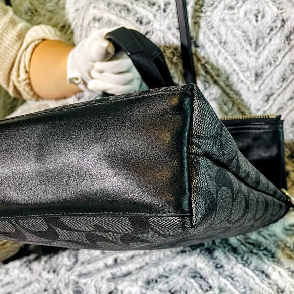 NWOT - COACH CHARLES FOLDOVER TOTE IN SIGNATURE (F54774) - Picture 8 of 15